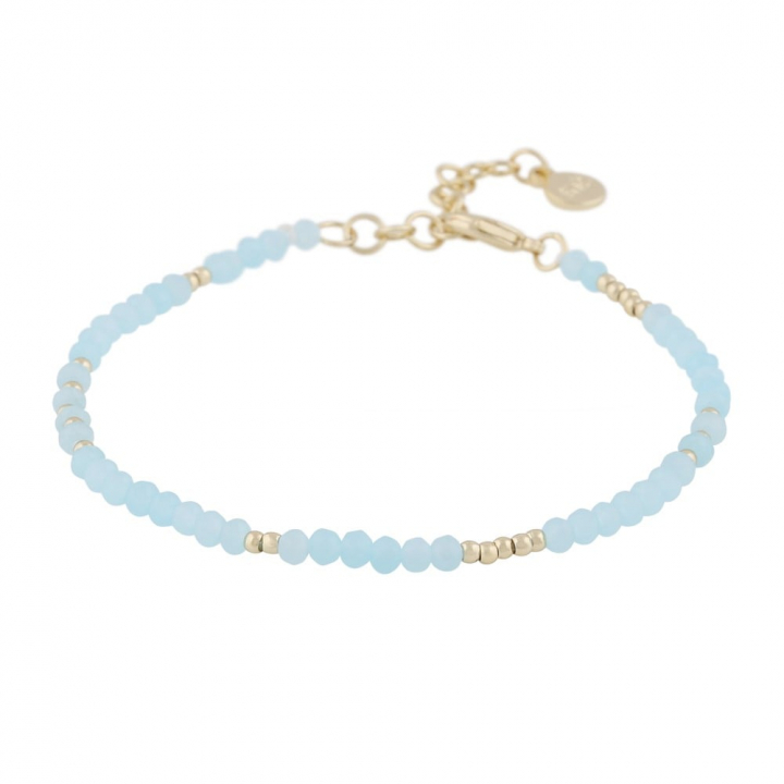 Harper brace Gold light blue w grupie Bransoletki / Złote bransoletki w SCANDINAVIAN JEWELRY DESIGN (1314-3300-378)