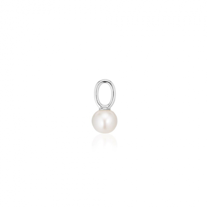 Charm Perla Uno  - med sötvattenpärla Hoop  w grupie Kolczyki / Kolczyki z perłami w SCANDINAVIAN JEWELRY DESIGN (SJ-CH2378-P)